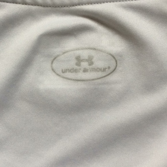 UNDER Armour Short Sleeve Top - Picture 6 of 11